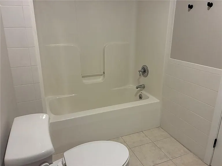 483 N Broadway St #3B — Photo 10