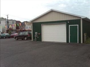 100 Pike St, Port Carbon, PA 17965