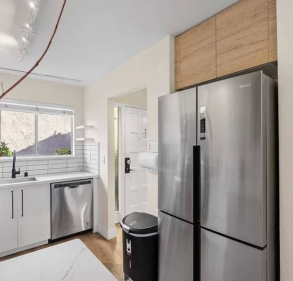 415 Oak Ave — Photo 10