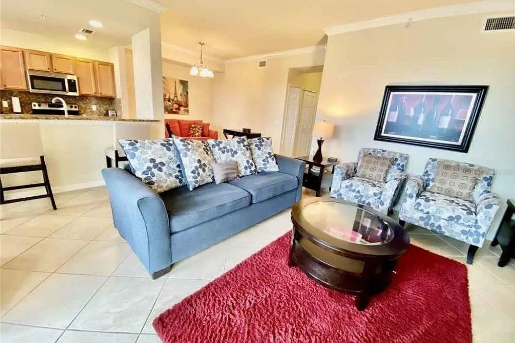 2 bed, 1156 sqft, $2,195 — Photo 1