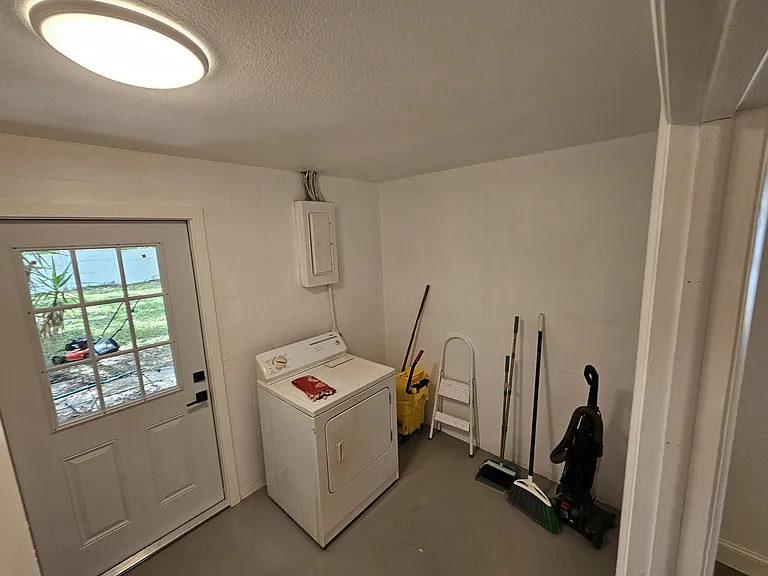 5350 Duncanwood Dr — Photo 3