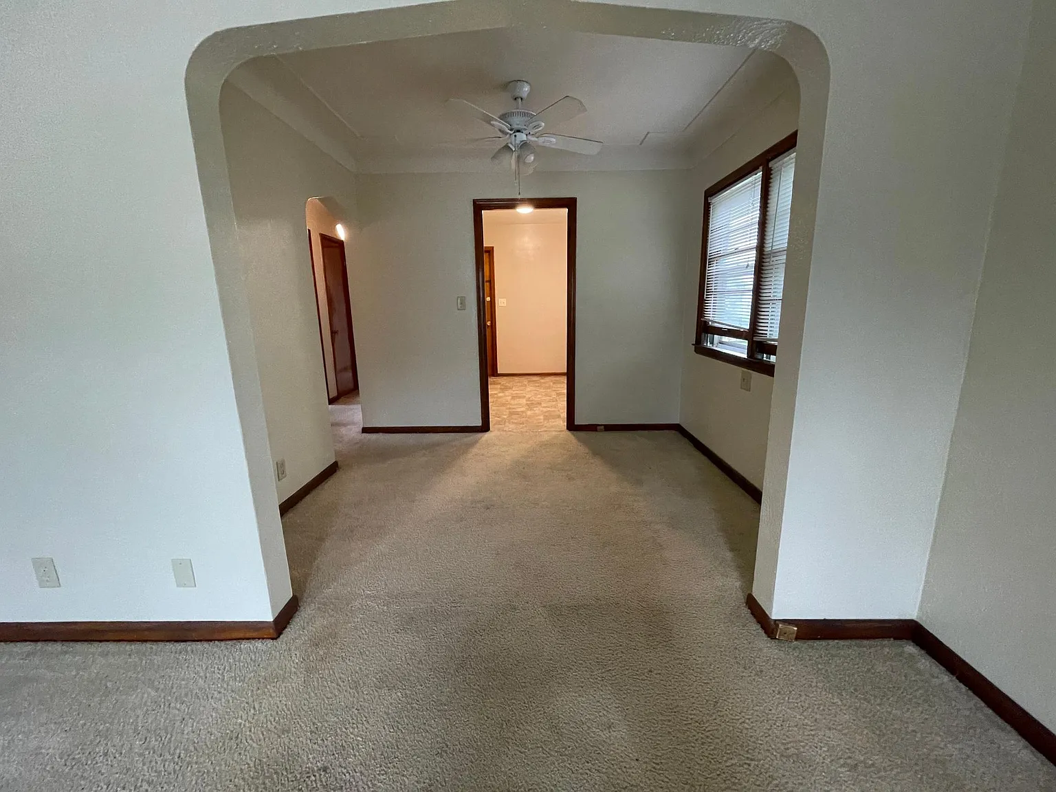 1506 Eleanor Ave — Photo 4