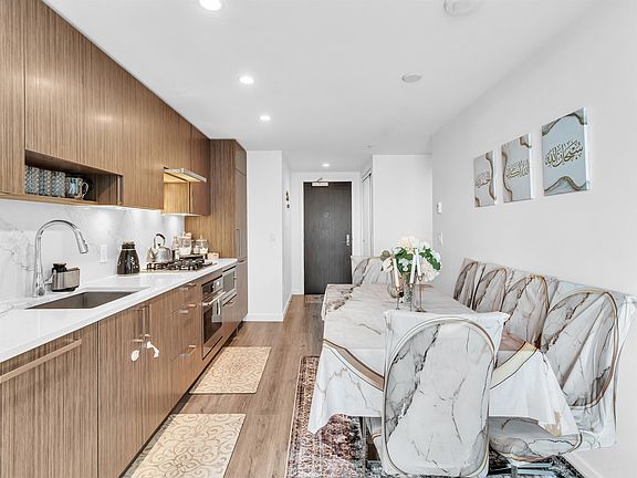 3rd image of 13350 Central Ave #616