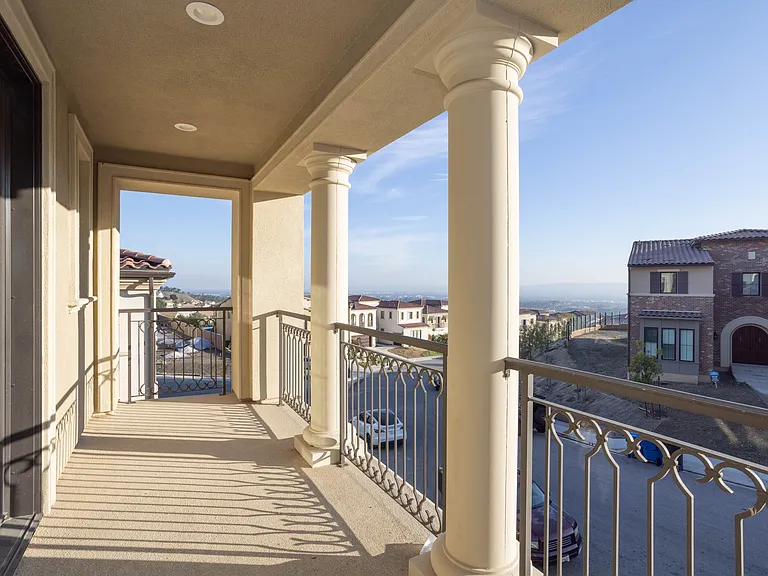11710 Manchester Way — Photo 30