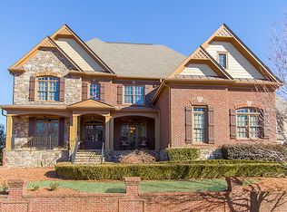 115 Glengate Ave, Sandy Springs, GA 30328