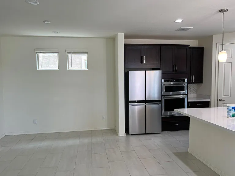 1044 S Sunset Dr — Photo 12