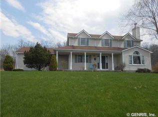 6657 Vincent Hill Rd, Canandaigua, NY 14424