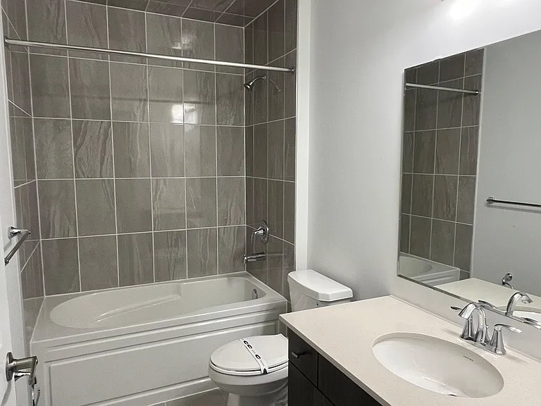480 Gordon Krantz Ave #506 — Photo 9