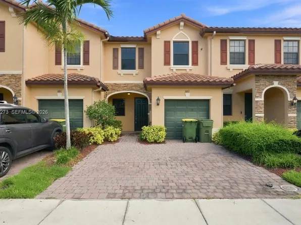 3787 SE 2nd St, Homestead, FL 33033