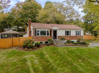 76 Northway St, Holliston, MA 01746