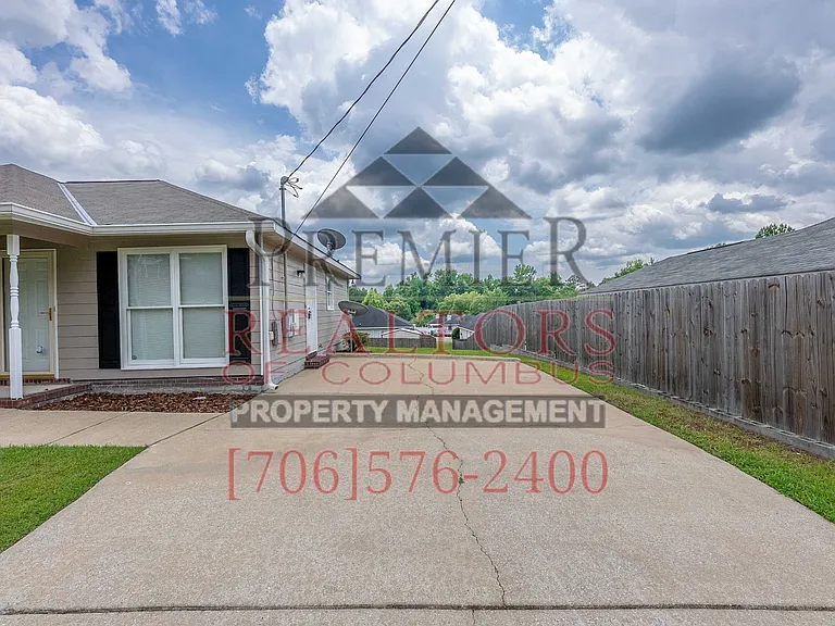 6788 Mitchell Dr — Photo 13