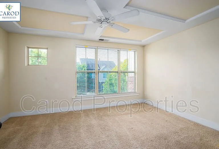 3840 Willow Green Pl — Photo 14