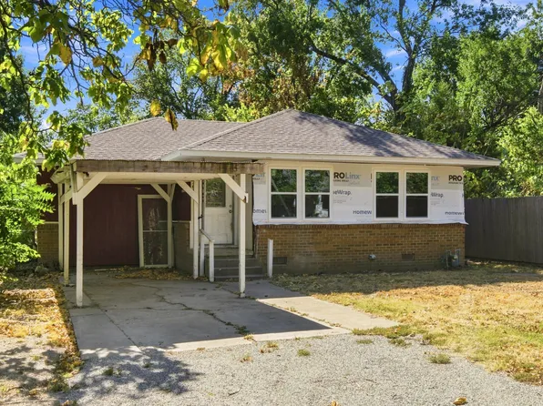 426 S Gunter St, Vinita, OK 74301