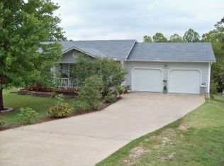180 Mary Ln, Kirbyville, MO 65679