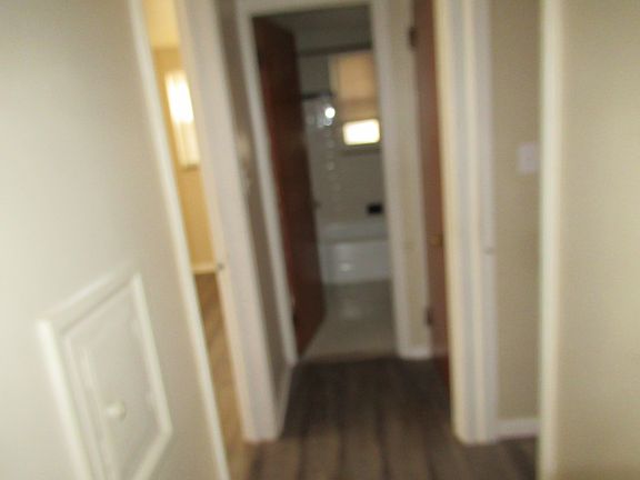 5th image of 410 E 222nd St Unit 2