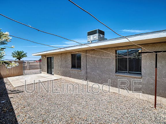 4th image of 2982 Winterhaven Dr