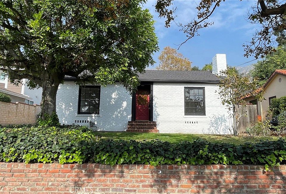 1st image of 643 W Alegria Ave