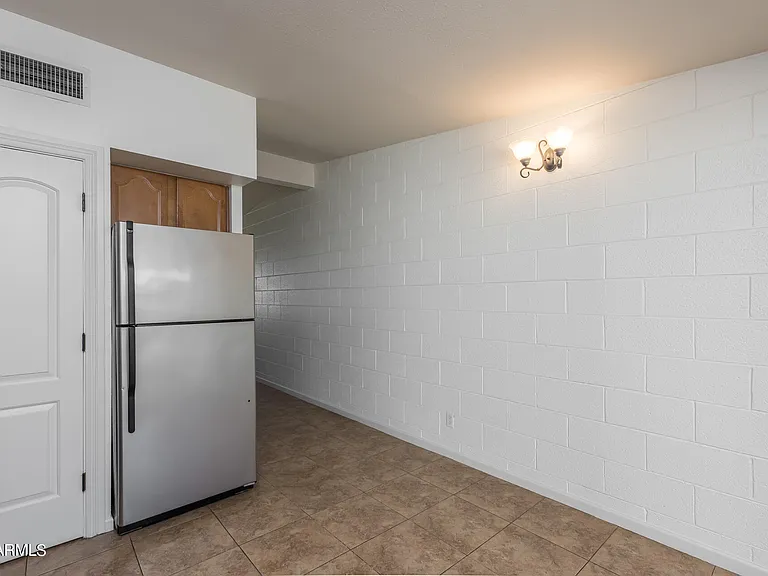 7025 E Wilshire Dr #1 — Photo 10