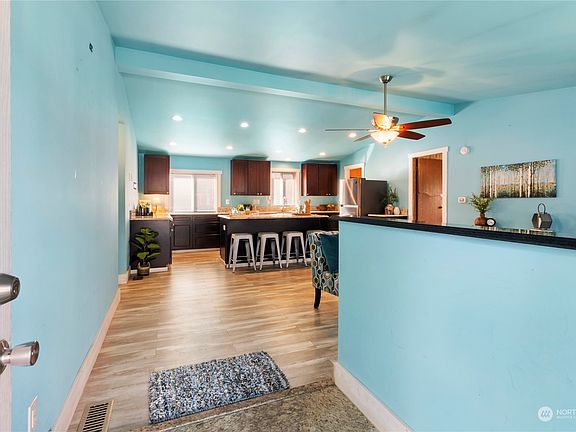 3rd image of 31600 126th Avenue SE #158
