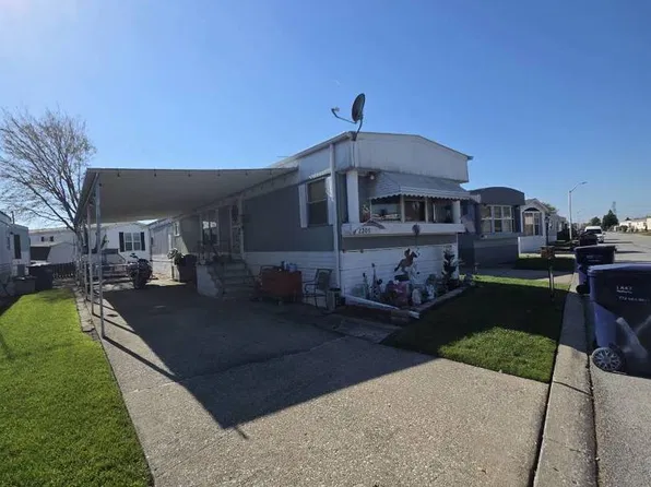 8800 S Harlem Ave #2209, Bridgeview, IL 60455