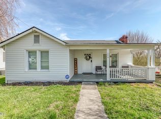 176 Crescent Dr, Bristol, VA