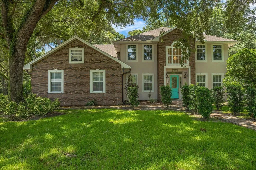 4 bed, 3.5 bath, 3403 sqft, $3,995 — Photo 1