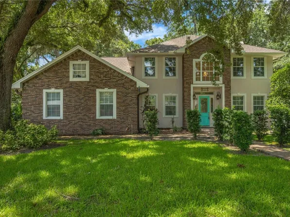 1507 W Windhorst Rd, Brandon, FL 33510