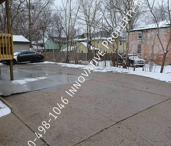 712 S Grand Traverse St #3 — Photo 15