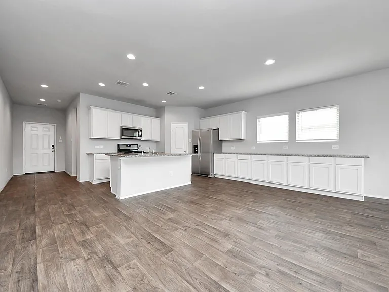 4406 Andorno Dr — Photo 9