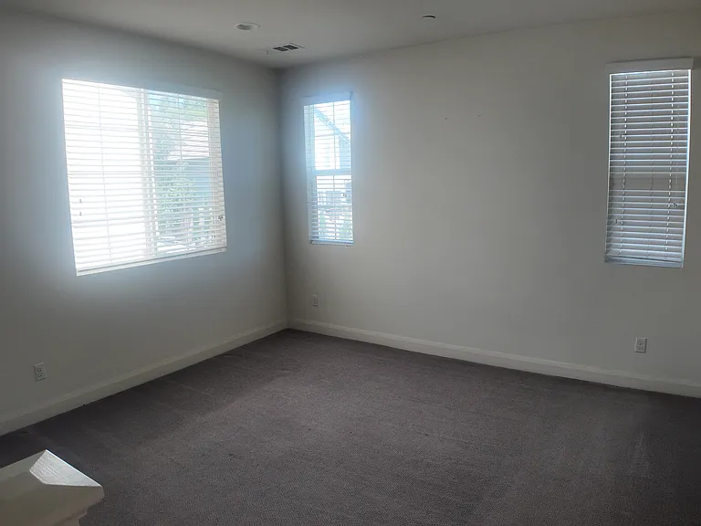 9748 La Vine Ct — Photo 17