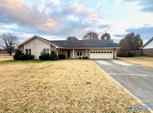 126 Bellhurst Rd, Meridianville, AL 35759