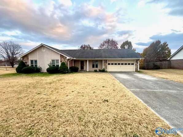 126 Bellhurst Rd, Meridianville, AL 35759