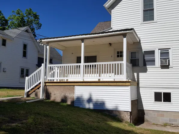 321 Ives Ave APT 2, Big Rapids, MI 49307