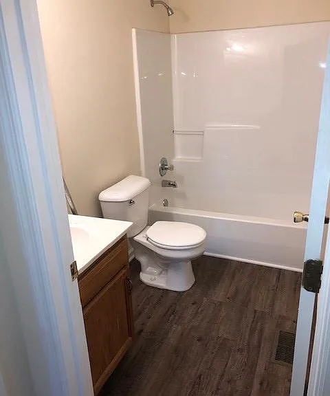 326 Lancaster Ave #4 — Photo 5