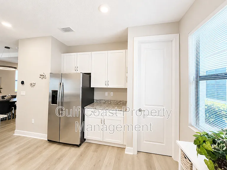 5182 Barnett Cir — Photo 5