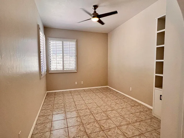 10123 N Alder Spring Dr — Photo 35