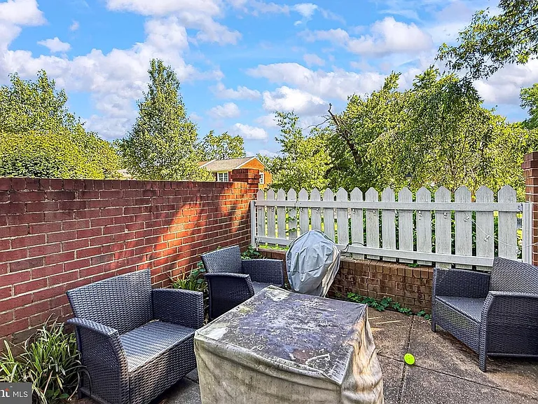 2711 S Walter Reed Dr #A — Photo 30