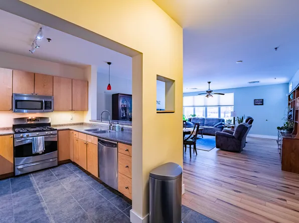 410 Farrell St, South Burlington, VT