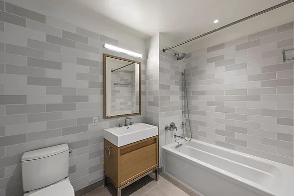 Sold by Nest Seekers International | media 22