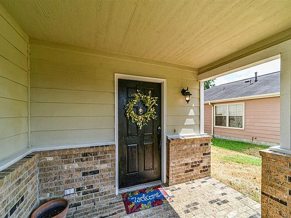 2nd image of 18215 Westridge Bend Ln