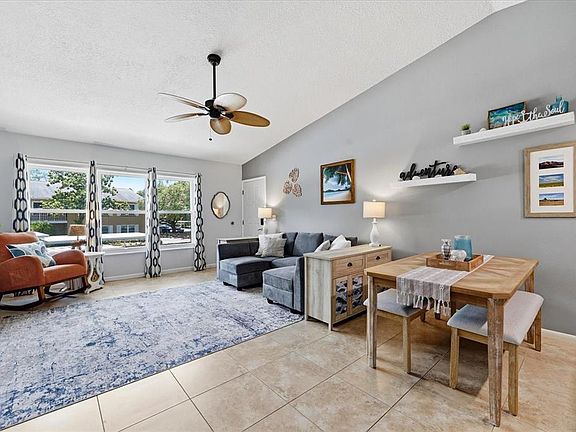 5th image of 2240 Gulf View Blvd