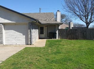 4516 Compass Ct, Fort Worth, TX 76135