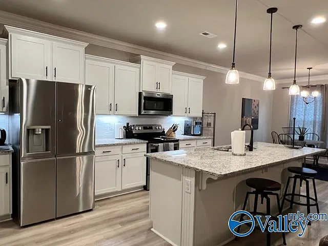 136 Gardencove Cir — Photo 12