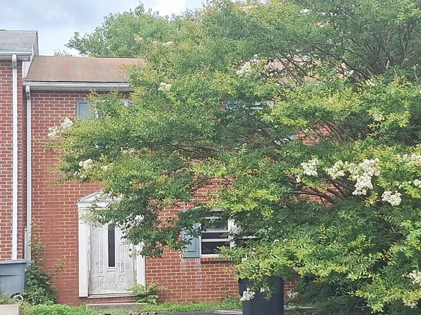 1649 Angela Dr, Bethlehem, PA 18017