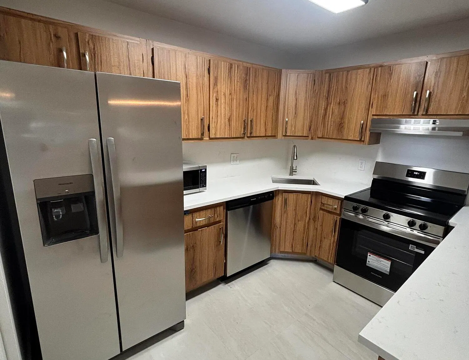 2 bed, 2.0 bath, 1115 sqft, $2,000 — Photo 1