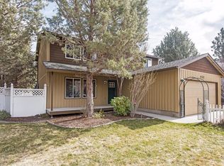 422 NE Alpenview Ln, Bend, OR 97701