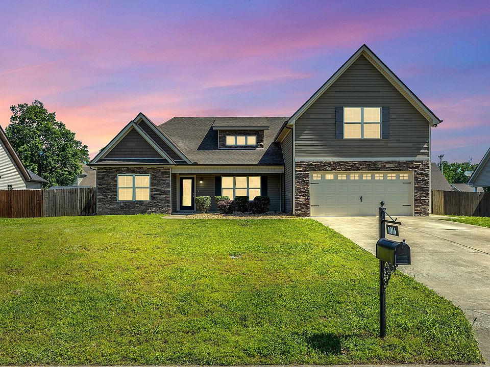 1st image of 1016 Watergate Dr