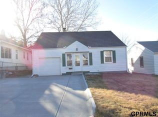 4943 Hickory St, Omaha, NE 68106