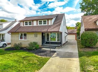 23914 Edgehill Dr, Beachwood, OH 44122