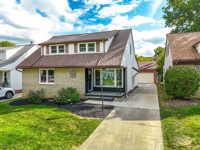 23914 Edgehill Dr, Beachwood, OH, 44122